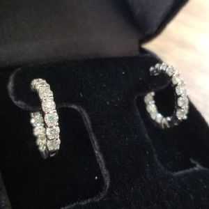 💎 Diamond earrings